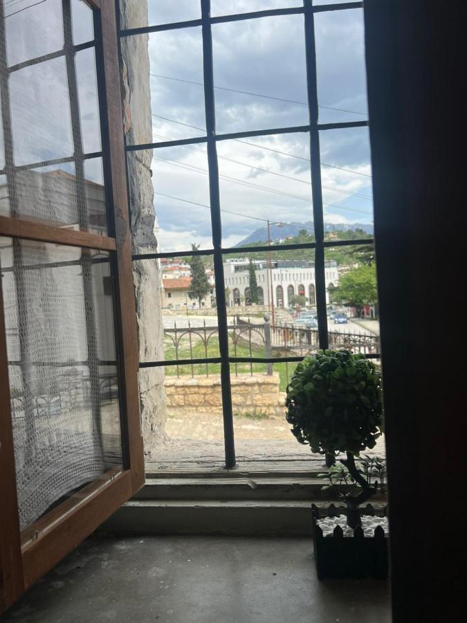 Hotel Omer The Ottoman House Berat Luaran gambar